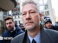 Πρώην ηγέτης του Reform UK στην Ουαλία καταδικάστηκε σε 10μιση χρόνια για δωροδοκία υπέρ της Ρωσίας
| presscode.gr Πρώην ηγέτης του Reform UK στην Ουαλία καταδικάστηκε σε 10μιση χρόνια για δωροδοκία υπέρ της Ρωσίας
| presscode.gr