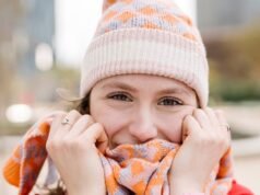 Πώς να διορθώσετε το ξηρό και ξεφλουδισμένο «χειμωνιάτικο πρόσωπο» σας: Είναι τόσο αντιαισθητικό και επώδυνο. Τώρα οι ειδικοί αποκαλύπτουν τι το προκαλεί, πότε πρέπει να ανησυχείτε και πώς να το λύσετε… διαβάστε τον απόλυτο οδηγό μας
| presscode.gr Πώς να διορθώσετε το ξηρό και ξεφλουδισμένο «χειμωνιάτικο πρόσωπο» σας: Είναι τόσο αντιαισθητικό και επώδυνο. Τώρα οι ειδικοί αποκαλύπτουν τι το προκαλεί, πότε πρέπει να ανησυχείτε και πώς να το λύσετε… διαβάστε τον απόλυτο οδηγό μας
| presscode.gr