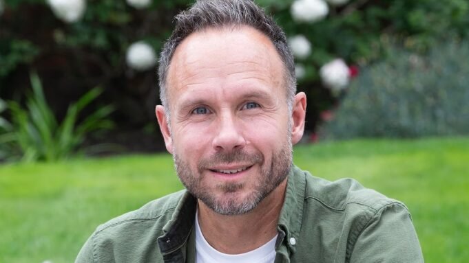 Πώς να λύσετε προβλήματα ισορροπίας και ζάλης: Εκατομμύρια όπως ο Steve υποφέρουν τρομερά και οι γιατροί συχνά δεν βοηθούν. Αλλά τώρα υπάρχουν θεραπείες που «αλλάζουν τη ζωή», λένε οι γιατροί, αν ξέρετε τι να ζητήσετε - και είναι «αλλάσσουν το παιχνίδι»
| presscode.gr