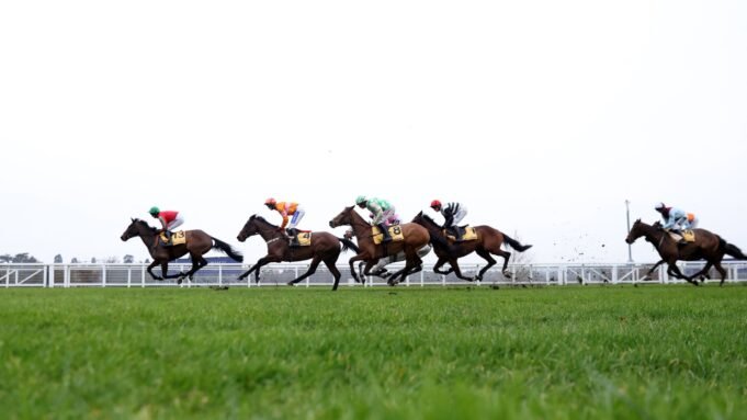 Σήμερα στο Sky Sports Racing: Η Idaho Sun αντιμετωπίζει τον Σήμερα στο Sky Sports Racing: Η Idaho Sun αντιμετωπίζει τον Doctor Blue στο Ascot
| presscode.gr