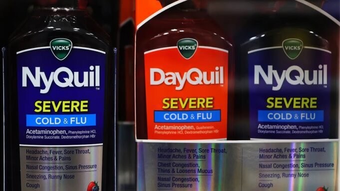 Σκοτεινή αλήθεια για τα βοηθήματα ύπνου όπως το NyQuil: Οι γιατροί κρούουν τον κώδωνα του κινδύνου για τις τρομερές παρενέργειες των ηρεμιστικών φαρμάκων «εθιστικών όσο η κοκαΐνη»
| presscode.gr