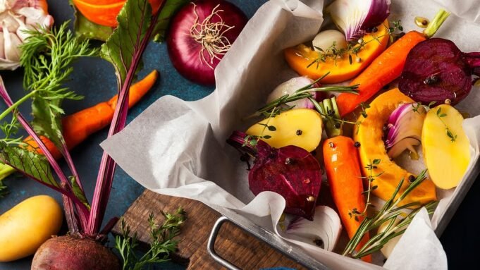 Στοίβασέ τα ψηλά! Τα πέντε πιο υγιεινά λαχανικά ρίζας που πρέπει να τρώτε αυτόν τον χειμώνα, από παντζάρια μέχρι παστινάκια
| presscode.gr