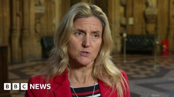 Συνομήλικοι που προσπαθούν να εμποδίσουν τον υποβοηθούμενο θάνατο, ισχυρίζεται ο Συνομήλικοι που προσπαθούν να εμποδίσουν τον υποβοηθούμενο θάνατο, ισχυρίζεται ο βουλευτής πίσω από το νομοσχέδιο
| presscode.gr