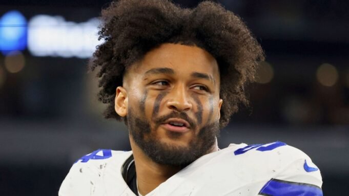 Τα βίντεο δείχνουν ότι η αστυνομία αναζητά τον Marshawn Kneeland πριν από το θάνατο
| presscode.gr