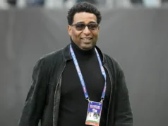 Το Hall of Famer Cris Carter συγχαίρει τη Middletown για τον κρατικό ημιτελικό
| presscode.gr Το Hall of Famer Cris Carter συγχαίρει τη Middletown για τον κρατικό ημιτελικό
| presscode.gr