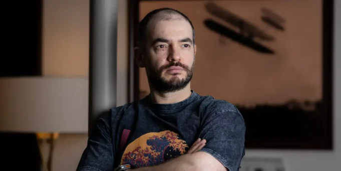 Το OpenAI συζήτησε τη συγχώνευση με έναν από τους μεγαλύτερους αντιπάλους του μετά την απόλυση του Sam Altman, αποκαλύπτουν δικαστικά έγγραφα
| presscode.gr