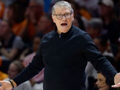 Το UConn θα μείνει αήττητο;! Πέντε πρώιμες τάσεις NCAA γυναικών που παρακολουθούμε
| presscode.gr Το UConn θα μείνει αήττητο;! Πέντε πρώιμες τάσεις NCAA γυναικών που παρακολουθούμε
| presscode.gr