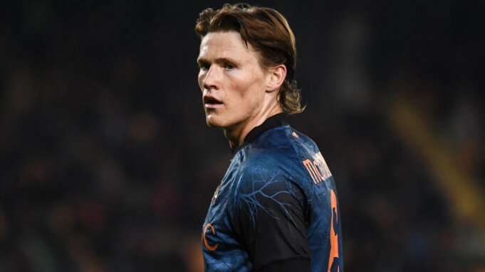 Το αστέρι της Man Utd απορρίπτει τους ισχυρισμούς ότι η λέσχη έπρεπε να είχε κρατήσει τον Scott McTominay
| presscode.gr