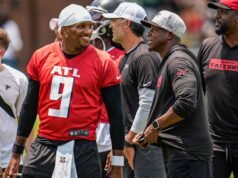 Το παραπλανητικό σχόλιο του Penix προκαλεί την οργή του προπονητή
| presscode.gr Το παραπλανητικό σχόλιο του Penix προκαλεί την οργή του προπονητή
| presscode.gr