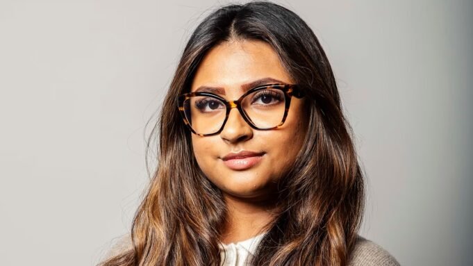 «Το σώμα μου εγκατέλειψε... αλλά ο γιατρός μου είπε ότι ήταν απλώς ορμόνες»: Η ινομυαλγία κατέστρεψε τη ζωή της Άιβι... μετά ανακάλυψε τη θεραπεία. Τώρα, ο ειδικός μας αποκαλύπτει την κρυφή σκανδάλη της κατάστασης και πώς ακριβώς να την καταπολεμήσουμε
| presscode.gr