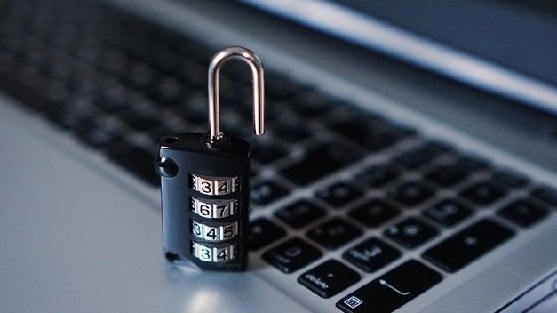 Τρεις από τις μεγαλύτερες συμμορίες εγκλήματος στον κυβερνοχώρο φαίνεται να Τρεις από τις μεγαλύτερες συμμορίες εγκλήματος στον κυβερνοχώρο φαίνεται να συνεργάζονται - κάτι που θα μπορούσε να είναι άσχημα νέα για όλους μας
| presscode.gr