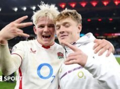 Χορευτικές καταβολές TikTok επιβλήθηκαν στους παίκτες της Αγγλίας
| presscode.gr Χορευτικές καταβολές TikTok επιβλήθηκαν στους παίκτες της Αγγλίας
| presscode.gr