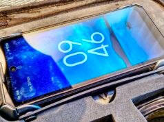 I tested Doogee’s V Max LR – a rugged phone that’s identical to the V Max Play with one big difference that also makes it cheaper | presscode.gr I tested Doogee's V Max LR - a rugged phone that's identical to the V Max Play with one big difference that also makes it cheaper | presscode.gr