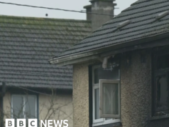 Έρευνα δολοφονίας μετά τον θάνατο ενός παιδιού και μιας γυναίκας σε πυρκαγιά στο σπίτι
| presscode.gr Έρευνα δολοφονίας μετά τον θάνατο ενός παιδιού και μιας γυναίκας σε πυρκαγιά στο σπίτι
| presscode.gr