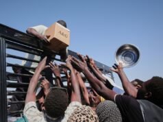 Αρχηγός ανθρωπιστικής βοήθειας του ΟΗΕ: Ο κόσμος πρέπει να «ξυπνήσει» και να βοηθήσει να σταματήσει η βία στο Σουδάν
| presscode.gr Αρχηγός ανθρωπιστικής βοήθειας του ΟΗΕ: Ο κόσμος πρέπει να «ξυπνήσει» και να βοηθήσει να σταματήσει η βία στο Σουδάν
| presscode.gr