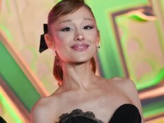 Η Ariana Grande είναι «βαθιά τιμή» που κέρδισε τη δεύτερη συνεχόμενη υποψηφιότητα για Χρυσές Σφαίρες
| presscode.gr Η Ariana Grande είναι «βαθιά τιμή» που κέρδισε τη δεύτερη συνεχόμενη υποψηφιότητα για Χρυσές Σφαίρες
| presscode.gr