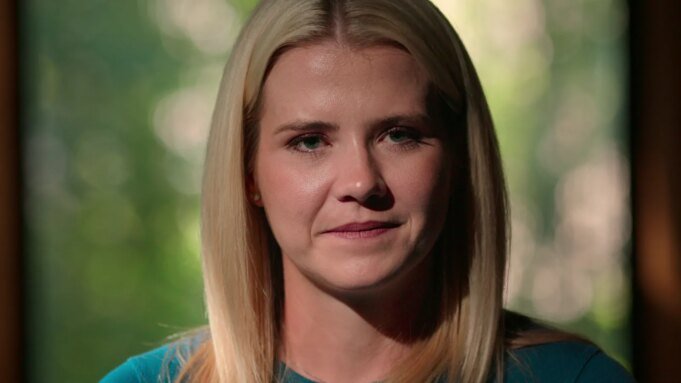 Η Elizabeth Smart επισκέπτεται ξανά την απαγωγή της το 2002 στο νέο ντοκιμαντέρ του Netflix
| presscode.gr