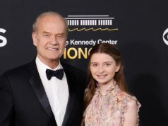 Η Kelsey Grammer μαζί με την Daughter Faith, 13, στο Rare Appearance
| presscode.gr Η Kelsey Grammer μαζί με την Daughter Faith, 13, στο Rare Appearance
| presscode.gr