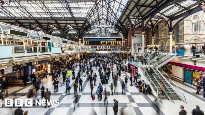 Η Liverpool Street ανακηρύχθηκε ξανά ο πιο πολυσύχναστος σταθμός του Η Liverpool Street ανακηρύχθηκε ξανά ο πιο πολυσύχναστος σταθμός του Ηνωμένου Βασιλείου
| presscode.gr