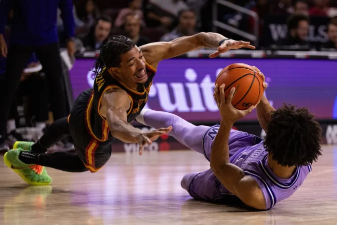 Η Ουάσιγκτον ράλι από το έλλειμμα 18 πόντων για να Η Ουάσιγκτον ράλι από το έλλειμμα 18 πόντων για να κερδίσει το Νο. 24 USC με 84-76
| presscode.gr