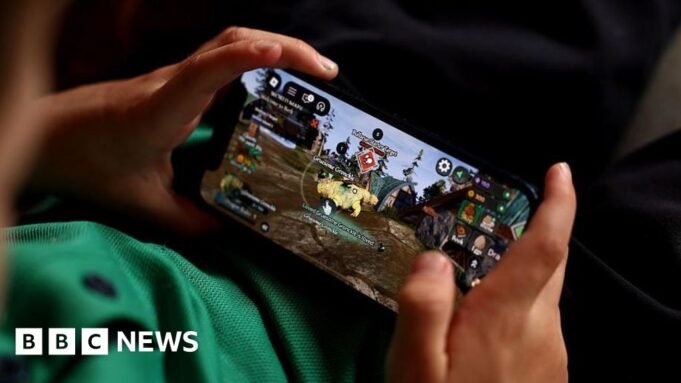 Η Ρωσία απαγορεύει το Roblox λόγω ανησυχιών για την ασφάλεια και το εξτρεμιστικό περιεχόμενο
| presscode.gr