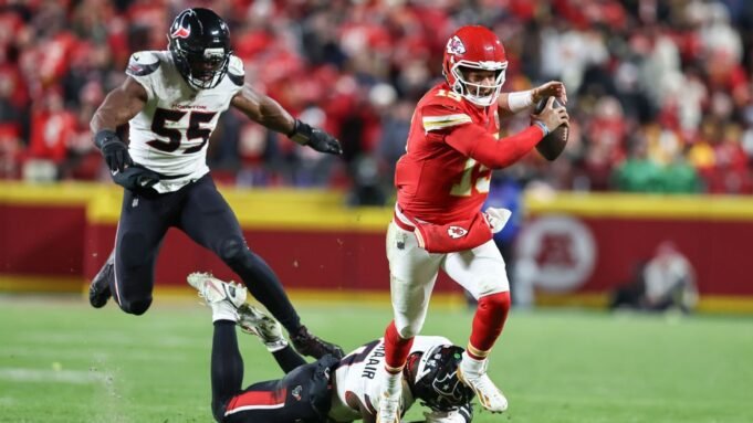 Η εβδομάδα 14 πρόσθεσε μόνο περισσότερο χάος στον αγώνα των πλέι οφ του NFL -- "ένα όνειρο στοιχηματισμού"
| presscode.gr