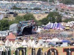 Η κίνηση στο Glastonbury «διαχειρίζεται καλύτερα από πριν»
| presscode.gr Η κίνηση στο Glastonbury «διαχειρίζεται καλύτερα από πριν»
| presscode.gr
