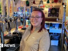 Η παμπ «δεύτερο σπίτι» ανοίγει ως ένας ζεστός χώρος
| presscode.gr Η παμπ «δεύτερο σπίτι» ανοίγει ως ένας ζεστός χώρος
| presscode.gr