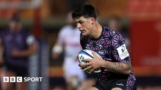 Η προσπάθεια Rees-Zammit βοηθά το Bristol να ξεπεράσει τους Scarlets Η προσπάθεια Rees-Zammit βοηθά το Bristol να ξεπεράσει τους Scarlets
| presscode.gr