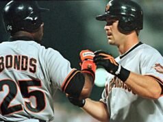 Καθώς το Hall of Fame υποδέχεται τον Κεντ, ετοιμάζεται να χτυπήσει την πόρτα στους Μποντς και Κλέμενς για πάντα
| presscode.gr Καθώς το Hall of Fame υποδέχεται τον Κεντ, ετοιμάζεται να χτυπήσει την πόρτα στους Μποντς και Κλέμενς για πάντα
| presscode.gr