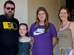 Μένω στο ίδιο ακίνητο με τον πρώην μου. Η κόρη μας δεν χρειάζεται να μετακινεί τα πράγματά της και έχει χρόνο και με τους δυο μας.
| presscode.gr Μένω στο ίδιο ακίνητο με τον πρώην μου. Η κόρη μας δεν χρειάζεται να μετακινεί τα πράγματά της και έχει χρόνο και με τους δυο μας.
| presscode.gr