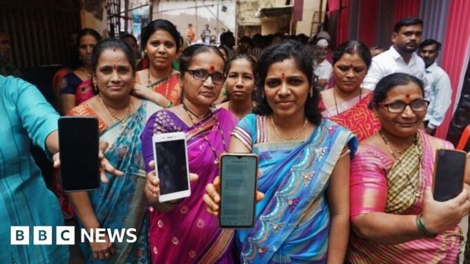 Μισθός για τις δουλειές του σπιτιού; Το σαρωτικό πείραμα της Ινδίας για την πληρωμή γυναικών
| presscode.gr