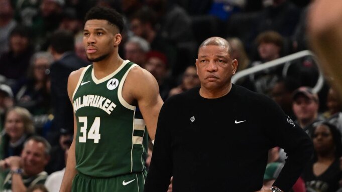 Ο Doc Rivers απαντά στην αναφορά ότι ο Γιάννης ζήτησε να ανταλλάσσεται από τα Bucks
| presscode.gr