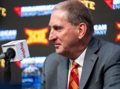 Ο Jamie Pollard αποκαλύπτει λεπτομέρειες για το συμβόλαιο του Jimmy Rogers με τους Cyclones της Iowa State
| presscode.gr Ο Jamie Pollard αποκαλύπτει λεπτομέρειες για το συμβόλαιο του Jimmy Rogers με τους Cyclones της Iowa State
| presscode.gr