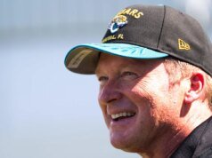 Ο Jon Gruden σκίζει την επιτροπή του College Football Playoff μετά από αμφιλεγόμενες αποφάσεις
| presscode.gr Ο Jon Gruden σκίζει την επιτροπή του College Football Playoff μετά από αμφιλεγόμενες αποφάσεις
| presscode.gr