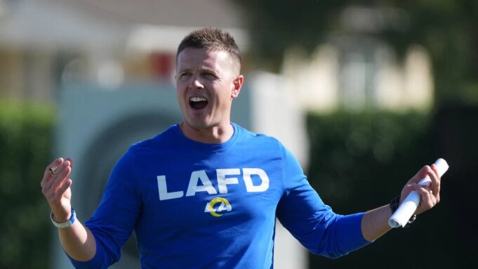 Ο Rams Mike LaFleur σώζει την ημέρα κατά των καρδιναλίων Ο Rams Mike LaFleur σώζει την ημέρα κατά των καρδιναλίων
| presscode.gr