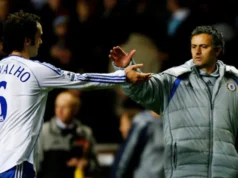 Ο Ricardo Carvalho επισημαίνει κατά λάθος μια τεράστια διαφορά μεταξύ αυτής της ομάδας και των νικητών του τίτλου της Chelsea
| presscode.gr Ο Ricardo Carvalho επισημαίνει κατά λάθος μια τεράστια διαφορά μεταξύ αυτής της ομάδας και των νικητών του τίτλου της Chelsea
| presscode.gr