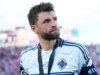 Ο Thomas Muller χαιρετίζει το επίτευγμα του Vancouver Whitecaps εν μέσω αβεβαιότητας στις εκπτώσεις του Club
| presscode.gr Ο Thomas Muller χαιρετίζει το επίτευγμα του Vancouver Whitecaps εν μέσω αβεβαιότητας στις εκπτώσεις του Club
| presscode.gr