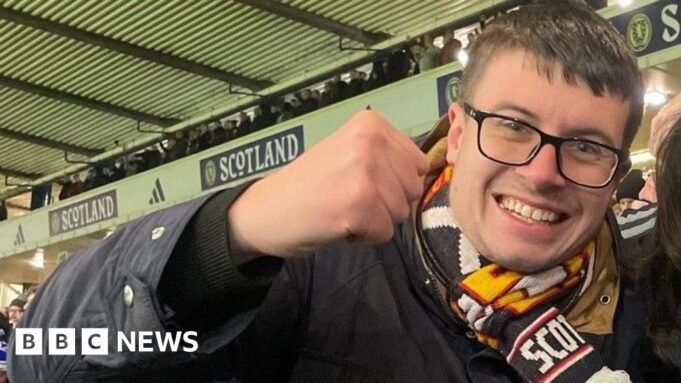 Ο superfan της Σκωτίας κάνει κράτηση για 22 ξενοδοχεία πριν από την κλήρωση του Παγκοσμίου Κυπέλλου
| presscode.gr