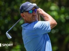 Ο Άγγλος Όουεν κερδίζει τον τελικό του Legends στον Μαυρίκιο
| presscode.gr Ο Άγγλος Όουεν κερδίζει τον τελικό του Legends στον Μαυρίκιο
| presscode.gr