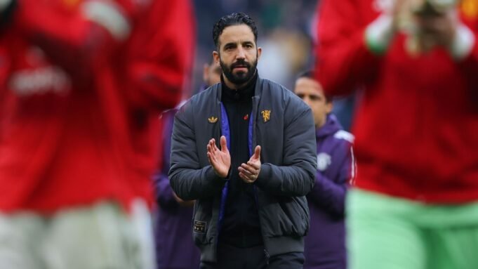 Ο Αμορίμ λέει ότι χρειάζεται ακόμα χρόνο για να φτιάξει Ο Αμορίμ λέει ότι χρειάζεται ακόμα χρόνο για να φτιάξει την ομάδα του στη Μάντσεστερ Γιουνάιτεντ. Πόσα ακόμα θα πάρει;
| presscode.gr