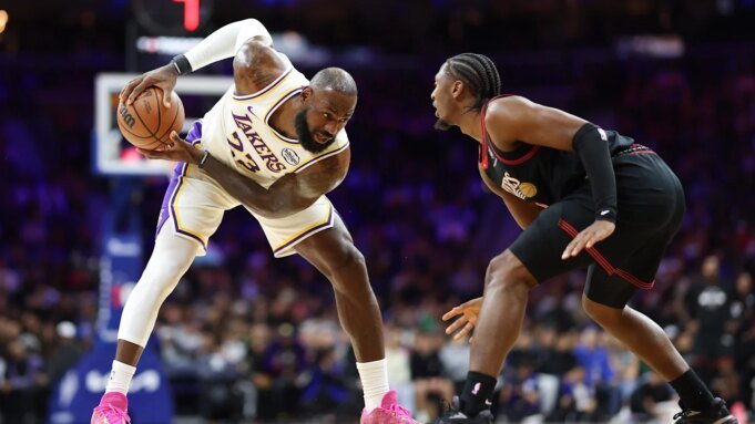 Ο ΛεΜπρόν Τζέιμς είχε ένα ωραίο μήνυμα για τον Ταϊρίς Ο ΛεΜπρόν Τζέιμς είχε ένα ωραίο μήνυμα για τον Ταϊρίς Μάξι μετά τους Λέικερς-76ερς
| presscode.gr