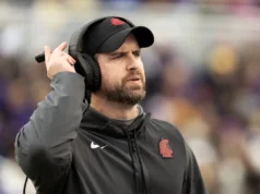 Ο Ρότζερς πιστώνει στον Κάμπελ για το ότι έκανε τη δουλειά του στην Πολιτεία της Αϊόβα πολύ καλή για να το παρατήσει και τον έβαλε να πετύχει
| presscode.gr Ο Ρότζερς πιστώνει στον Κάμπελ για το ότι έκανε τη δουλειά του στην Πολιτεία της Αϊόβα πολύ καλή για να το παρατήσει και τον έβαλε να πετύχει
| presscode.gr