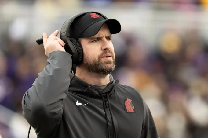 Ο Ρότζερς πιστώνει στον Κάμπελ για το ότι έκανε τη Ο Ρότζερς πιστώνει στον Κάμπελ για το ότι έκανε τη δουλειά του στην Πολιτεία της Αϊόβα πολύ καλή για να το παρατήσει και τον έβαλε να πετύχει
| presscode.gr