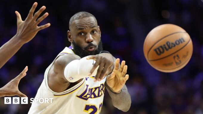 Ο Τζέιμς και ο Ντόντσιτς εμπνέουν τη νίκη των Λέικερς
| presscode.gr