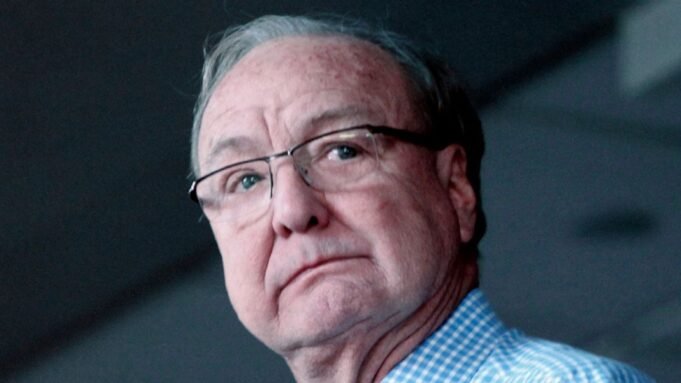 Ο Χικς, πρώην ιδιοκτήτης των Rangers and Stars, πεθαίνει σε Ο Χικς, πρώην ιδιοκτήτης των Rangers and Stars, πεθαίνει σε ηλικία 79 ετών
| presscode.gr