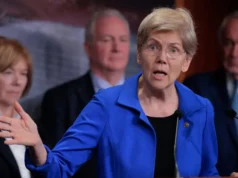 Οι δανειολήπτες φοιτητικών δανείων διατρέχουν αυξημένο κίνδυνο δαπανηρών λαθών κατά την ολοκλήρωση των αλλαγών του Τραμπ, λένε οι Δημοκρατικοί νομοθέτες
| presscode.gr Οι δανειολήπτες φοιτητικών δανείων διατρέχουν αυξημένο κίνδυνο δαπανηρών λαθών κατά την ολοκλήρωση των αλλαγών του Τραμπ, λένε οι Δημοκρατικοί νομοθέτες
| presscode.gr