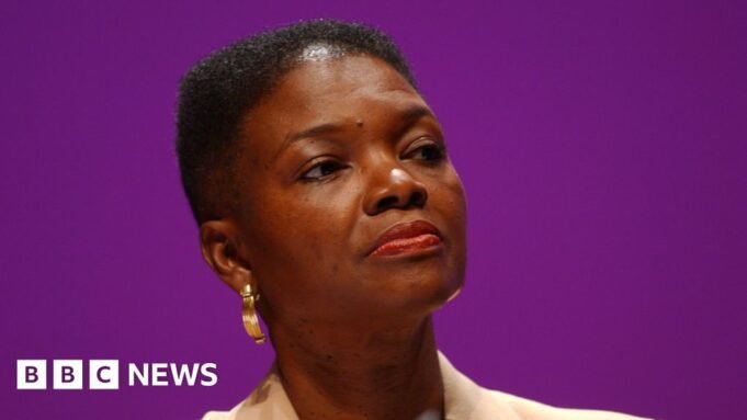 Οι πεινασμένες μητέρες σε βρώμικους θαλάμους, βρίσκει συνεχή αναθεώρηση μητρότητας Οι πεινασμένες μητέρες σε βρώμικους θαλάμους, βρίσκει συνεχή αναθεώρηση μητρότητας
| presscode.gr