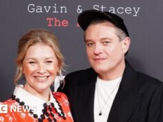 Οι σταρ των Gavin & Stacey ξανασμίγουν για χριστουγεννιάτικη διαφήμιση
| presscode.gr Οι σταρ των Gavin & Stacey ξανασμίγουν για χριστουγεννιάτικη διαφήμιση
| presscode.gr