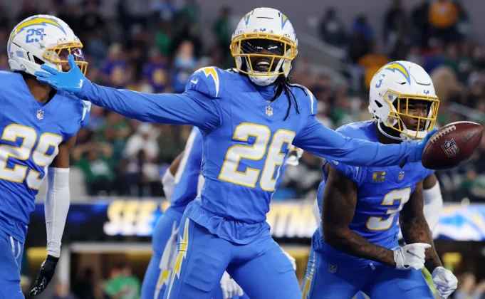 Οι φορτιστές νικούν τους Eagles στο επιρρεπές σε λάθη παιχνίδι Οι φορτιστές νικούν τους Eagles στο επιρρεπές σε λάθη παιχνίδι MNF: Νικητές και ηττημένοι
| presscode.gr